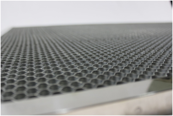 Thunder Nova-51 Laser Cutter honey comb table