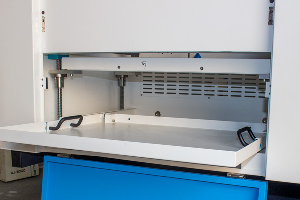 Thunder Bolt Pro32 Laser Engraver Drawer