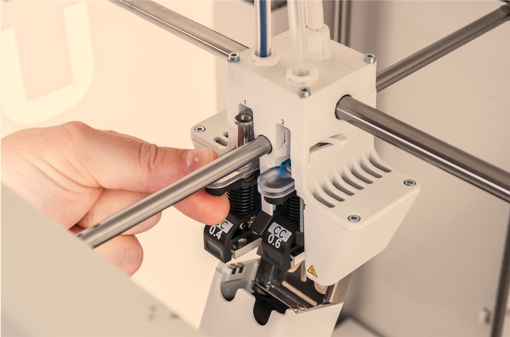 Ultimaker PET CF in Toolhead