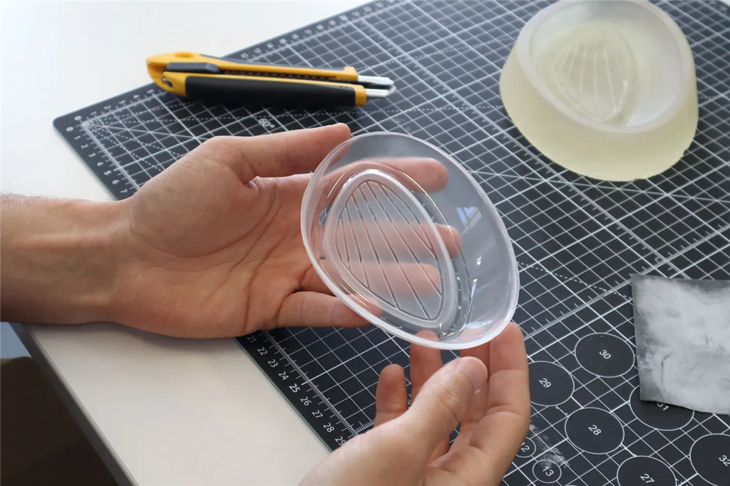 Multiplier壓力成型PETG-原型食品安全包裝，並在幾分鐘內(nèi)製出透明模型