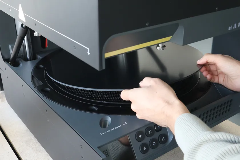 將4mm ABS平臺(tái)放入Mayku Multiplier中