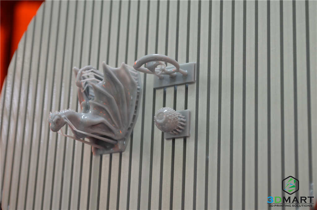 XFAB上列印出一些非常微小但精細(xì)度卻非常高的3D模型