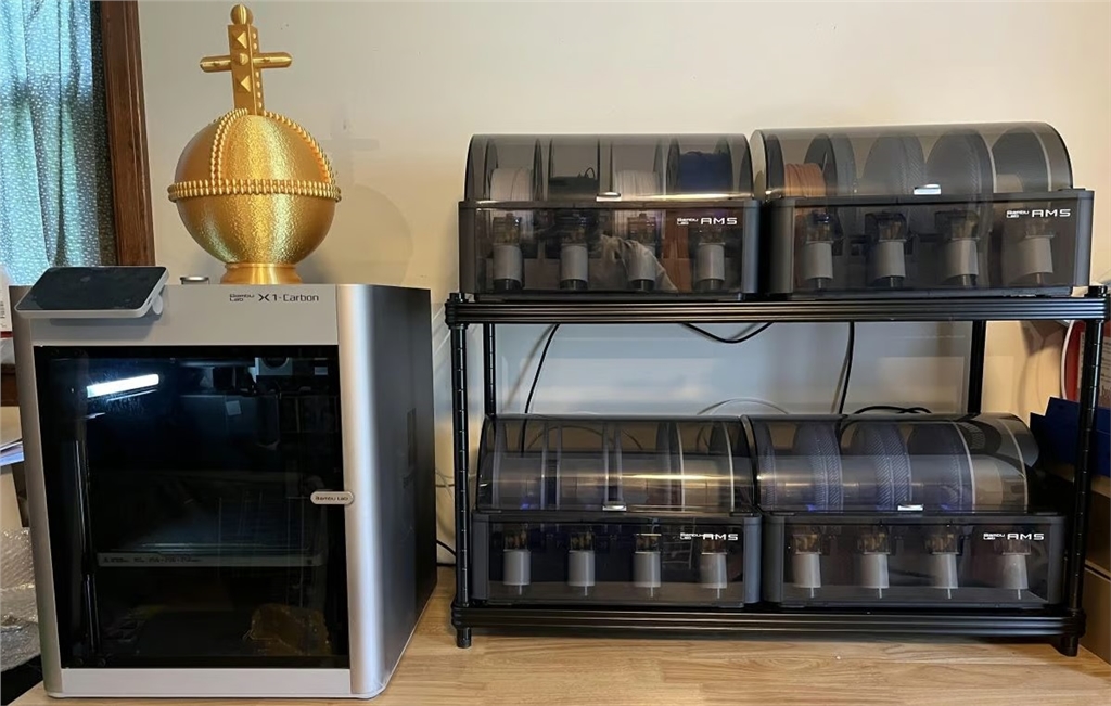 想像一下 4 個(gè) AMS 並行運(yùn)行的 16 色列印