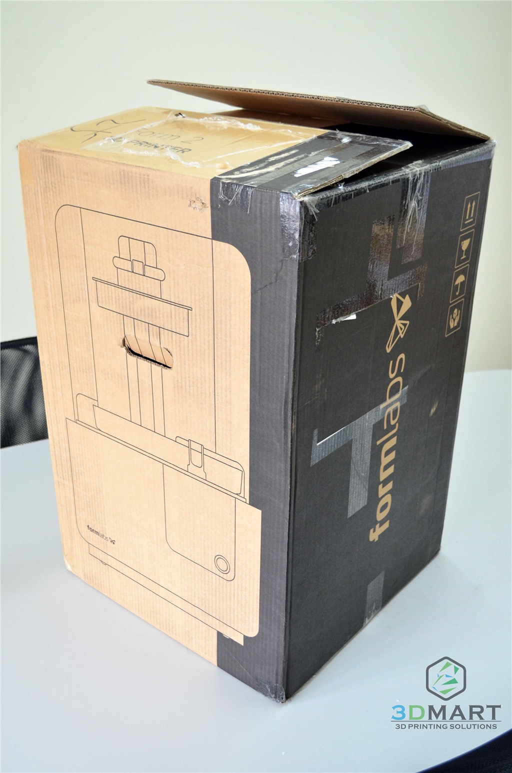 Formlabs SLA 3D列印機(jī) Form 2 臺(tái)灣 銷售 3DMART 開箱文章 外箱